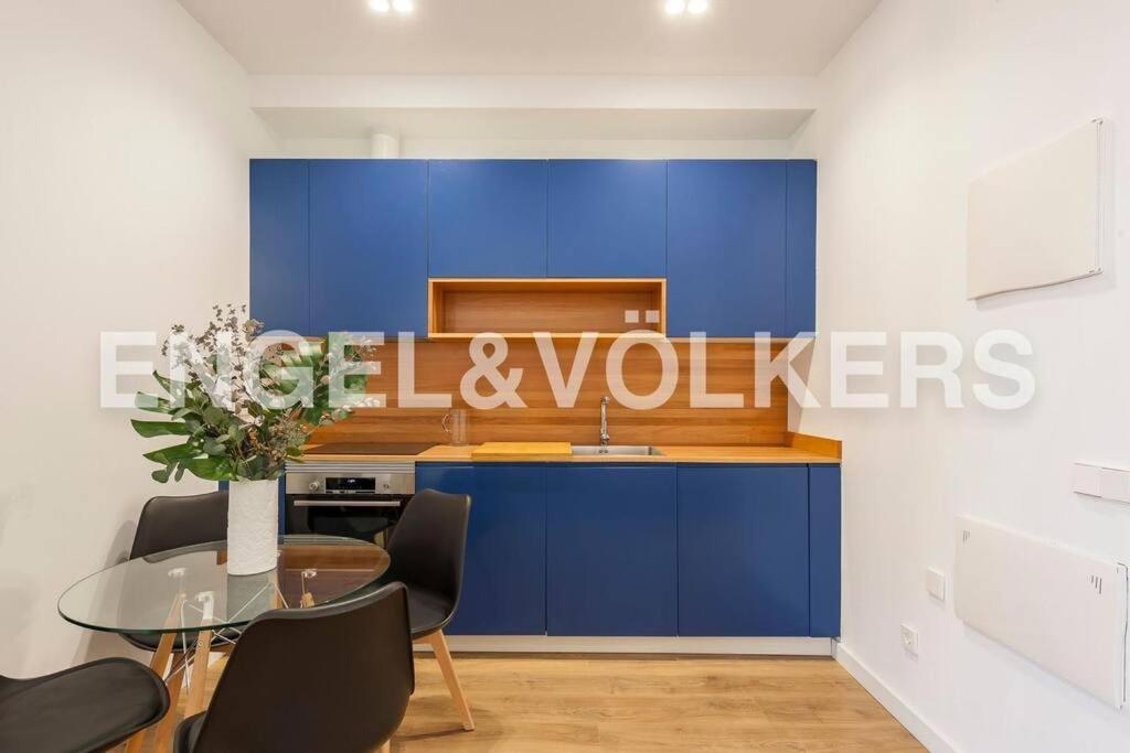 Moderno Apartamento En Pleno Centro Madrid Exteriér fotografie