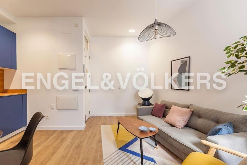 Moderno Apartamento En Pleno Centro Madrid Exteriér fotografie