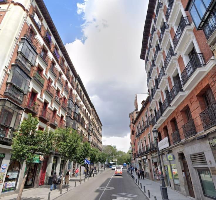 Moderno Apartamento En Pleno Centro Madrid Exteriér fotografie